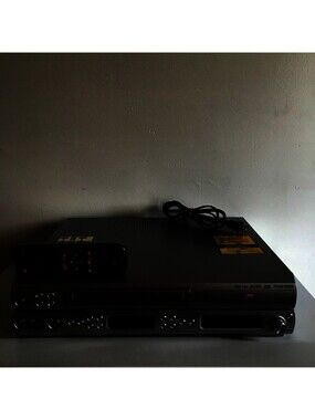 Venturer RTS2628V DVD VCR Combo Receiver